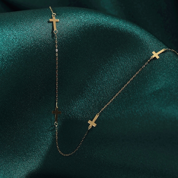 14k Gold Cross Necklaces : A Timeless Symbol of Faith and Style