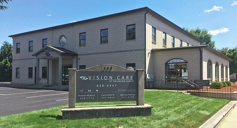 brown eye center